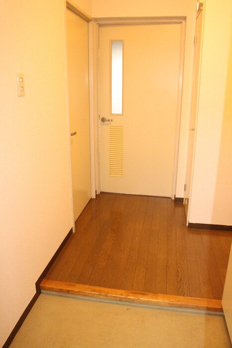 グランシャリオ千間台の物件内観写真