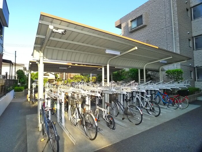 グッドフラットⅢの物件外観写真