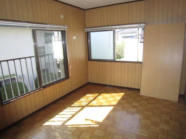 テラスハウス上水新町の物件内観写真