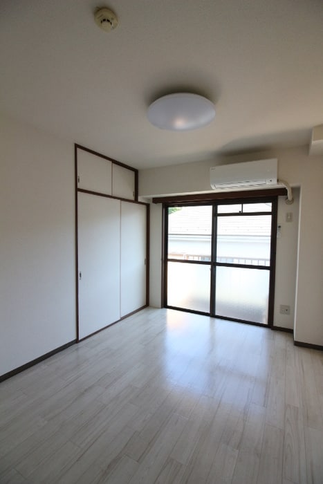 ビザビの物件内観写真