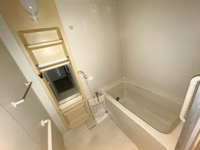 ＦＫビル駒岡の物件内観写真