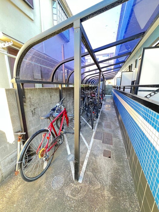 メ－ル　ドゥ　レ－ヴの物件外観写真