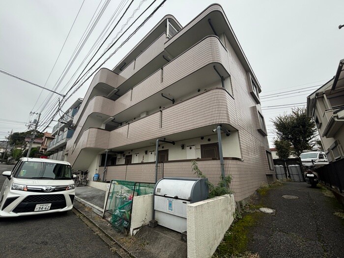 ザ・メイツの物件外観写真