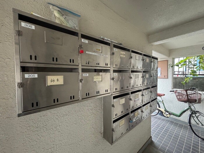 ザ・メイツの物件外観写真