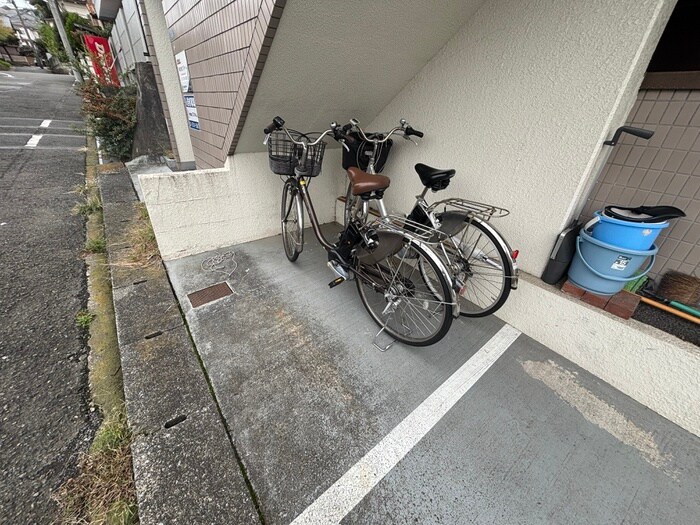 ザ・メイツの物件外観写真