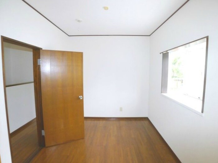 メゾンヴランシュの物件内観写真