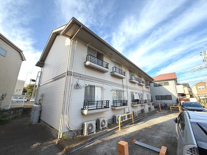 ラズライトの物件外観写真