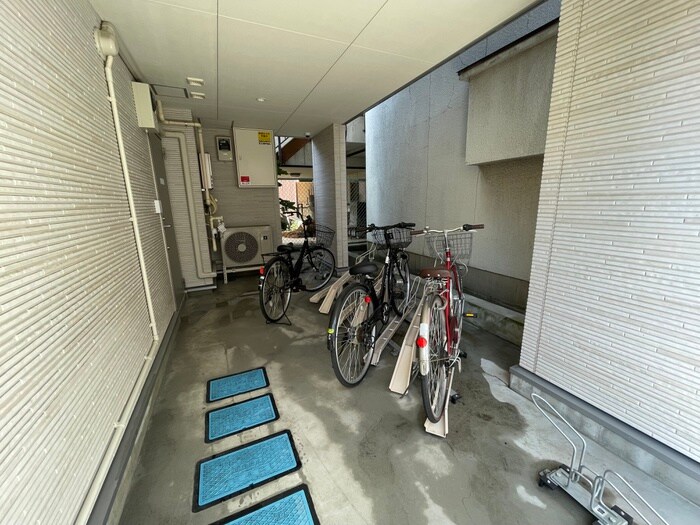 Ｒｅｓｅｒｖｅ　越谷レジデンスの物件外観写真