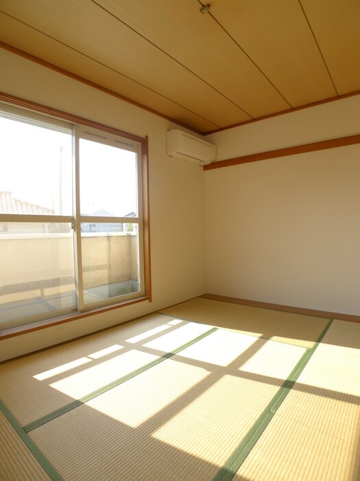 南浦和パークメゾネットの物件内観写真