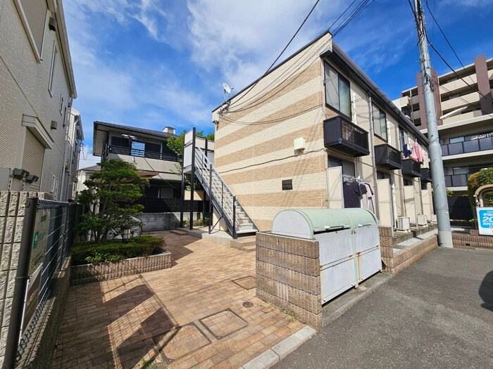 Condoleezaの物件外観写真