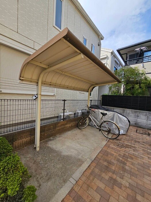 Condoleezaの物件外観写真