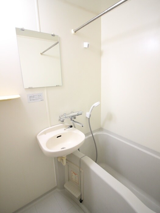 ラグゼナ本厚木の物件内観写真