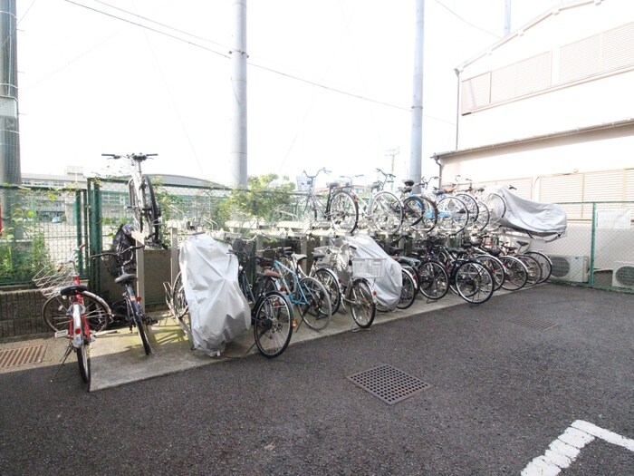 ラグゼナ本厚木の物件外観写真