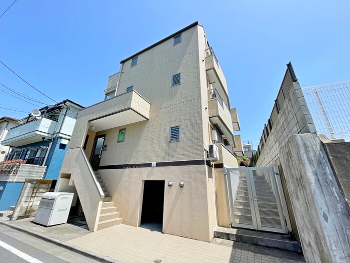 ハイ・トリー・エスの物件外観写真