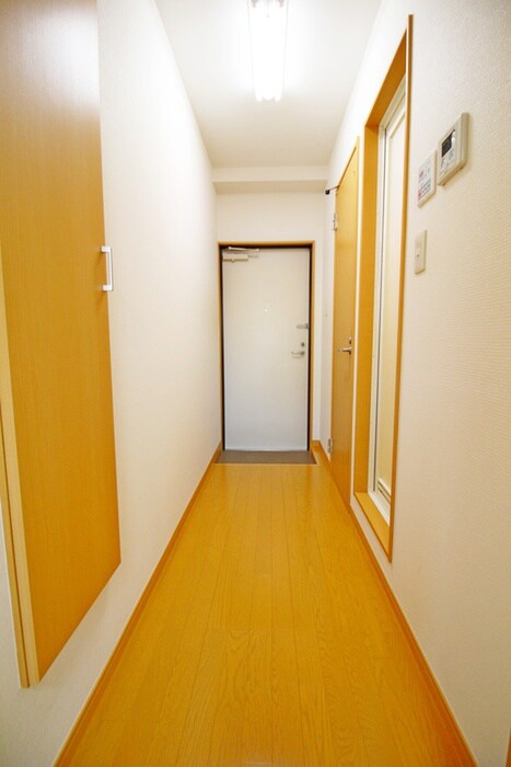 ハイ・トリー・エスの物件内観写真