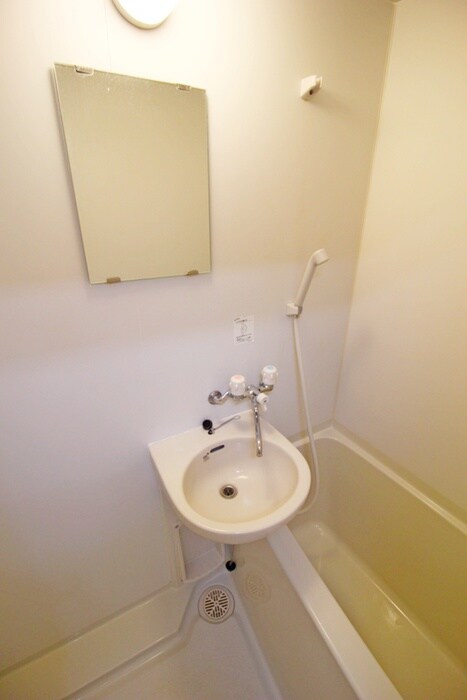 ハイ・トリー・エスの物件内観写真