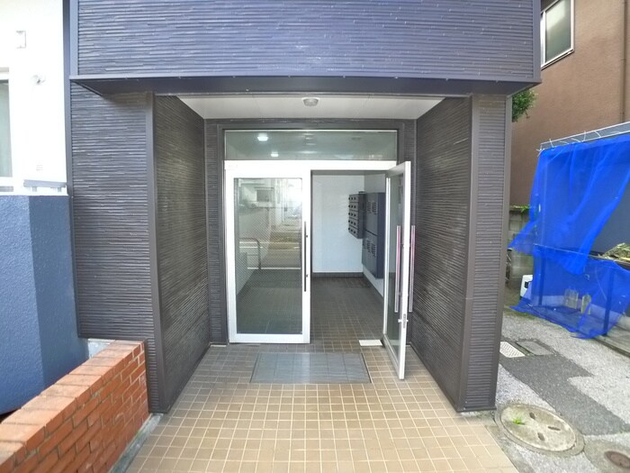 サンパレス市川の物件外観写真