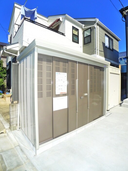 ファビュラス・ヴェルムの物件外観写真