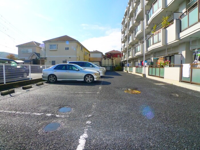 ミヤシタマンションの物件外観写真