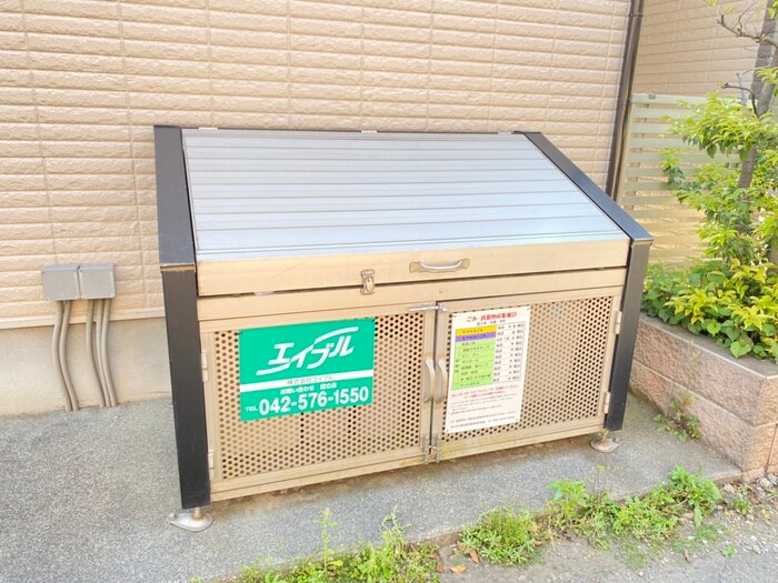 イ－ストフラット国立の物件外観写真