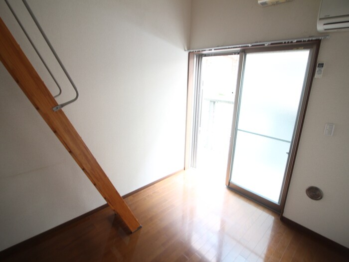 イ－ストフラット国立の物件内観写真