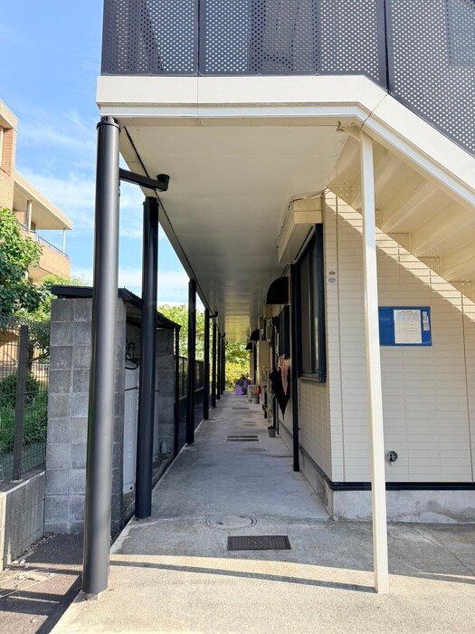 ライフ東戸塚の物件外観写真