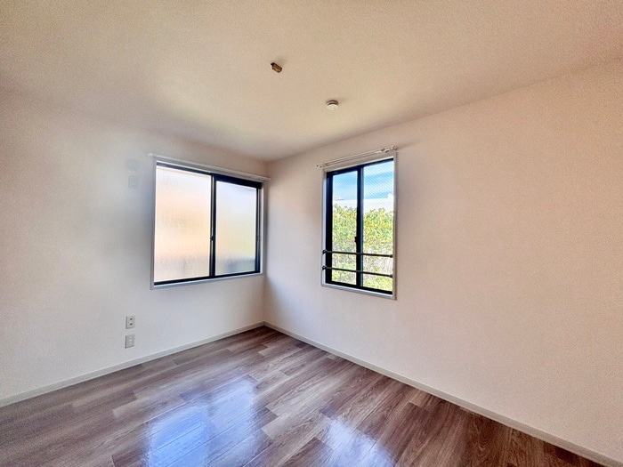 ライフ東戸塚の物件内観写真