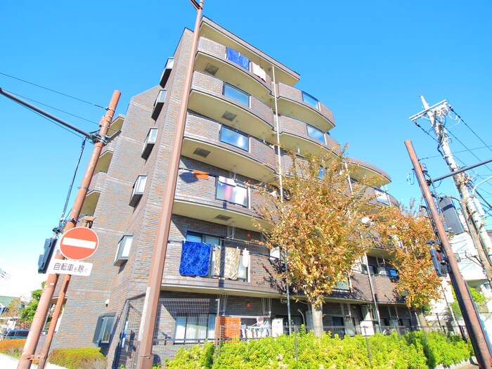 フォレストヒルズの物件外観写真