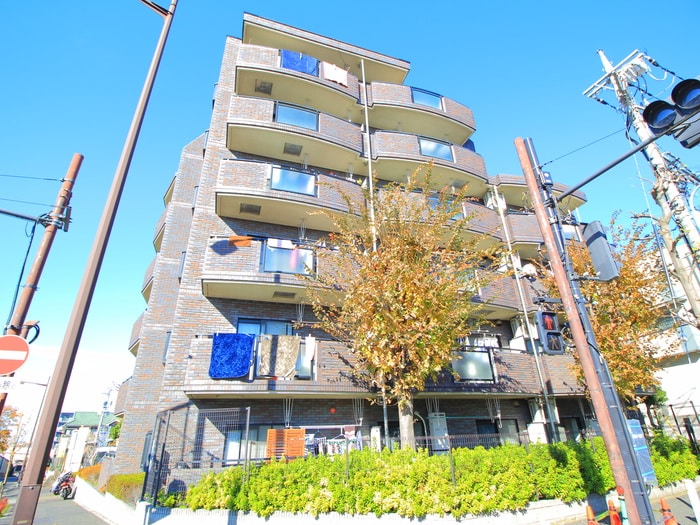 フォレストヒルズの物件外観写真