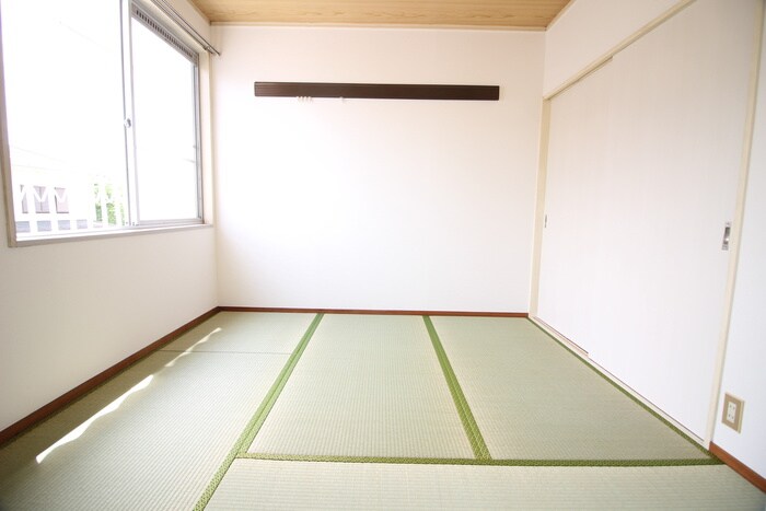 フォ－ブル日高の物件内観写真