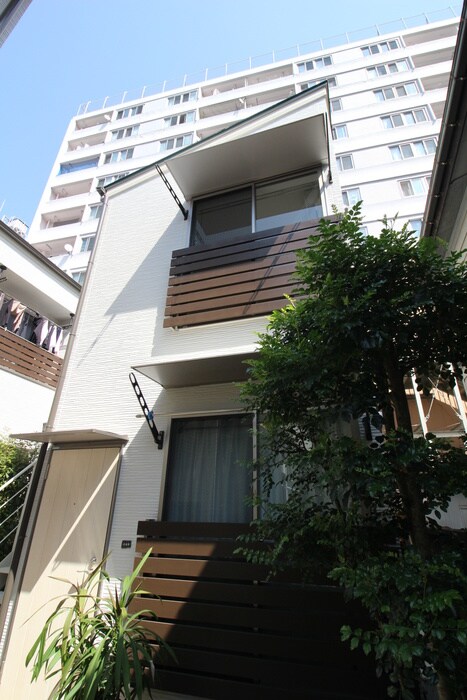 トゥプレの物件外観写真