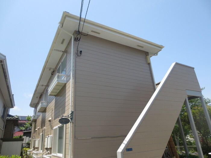 コリーヌの物件外観写真