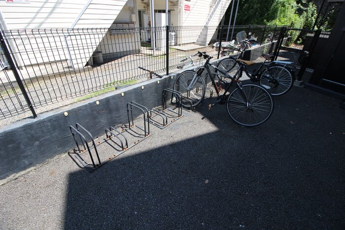 エフパークレジデンス妙蓮寺の物件外観写真