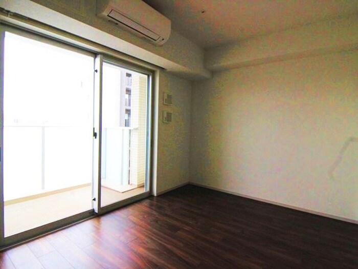 コンフォリア新中野の物件内観写真