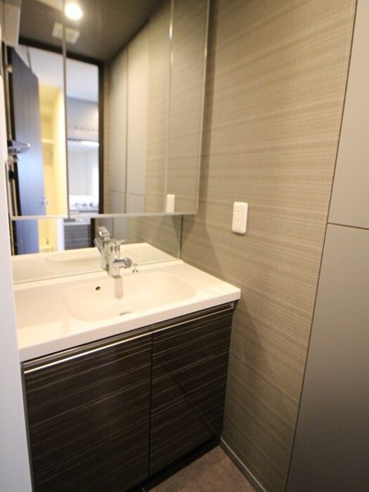 コンフォリア新中野の物件内観写真