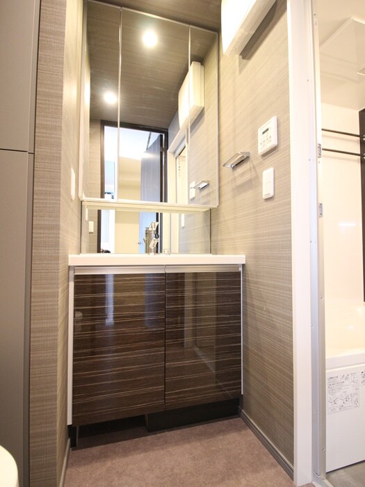 コンフォリア新中野の物件内観写真