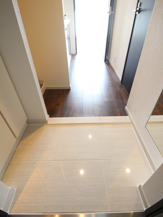 コンフォリア新中野の物件内観写真