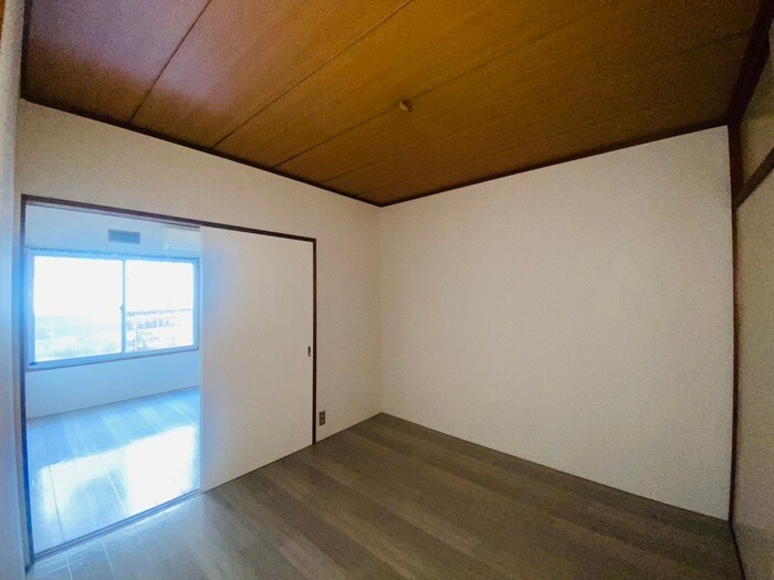 岩元ハイツの物件内観写真