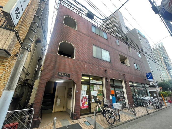 松島ビルの物件外観写真