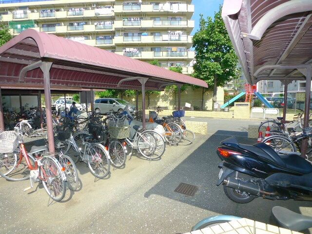 シオミプラザセカンドの物件外観写真