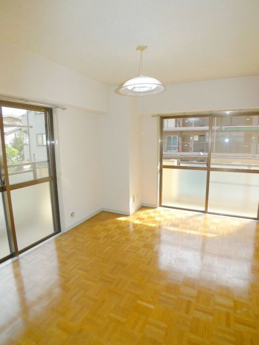 シオミプラザセカンドの物件内観写真