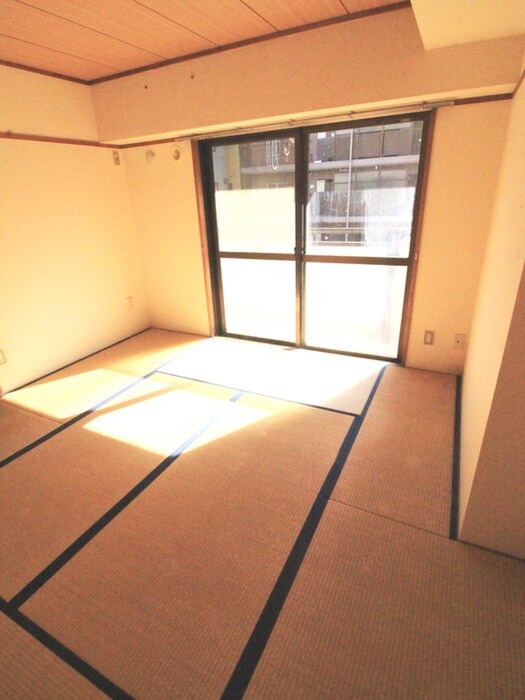 シオミプラザセカンドの物件内観写真