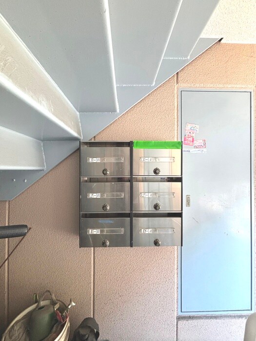 ドムショパ－ナ中山の物件外観写真