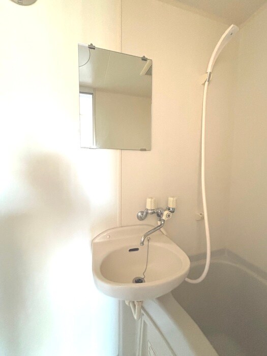 ドムショパ－ナ中山の物件内観写真