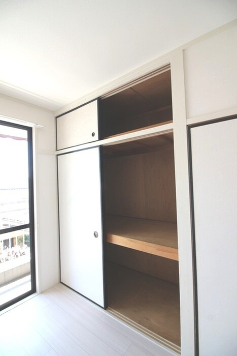 石川マンションの物件内観写真