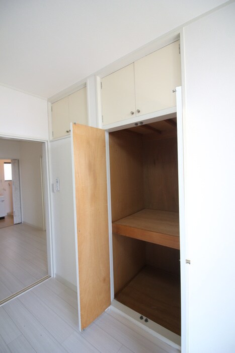 石川マンションの物件内観写真