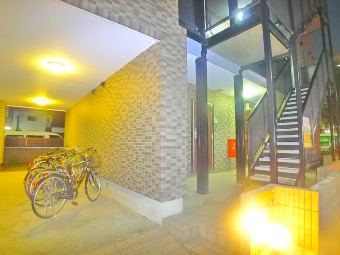 リヴェールアッシュの物件外観写真