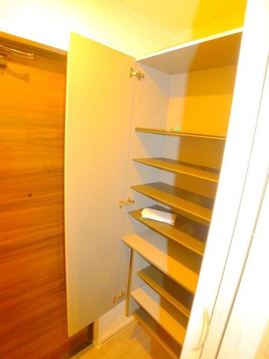 レジデンス新宿の物件内観写真