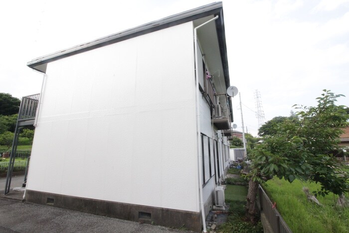 コ－ポサンフラワ－Ａの物件外観写真