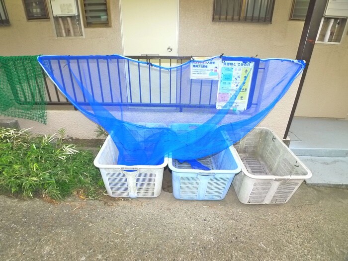 伊大知ハイツ　6の物件外観写真